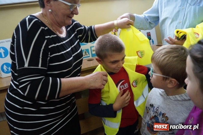 Zdjęcie w galerii na portalu naszraciborz.pl: Uczniowie z Babic wiedzą dużo o bezpieczeństwie wiadomości z regionu