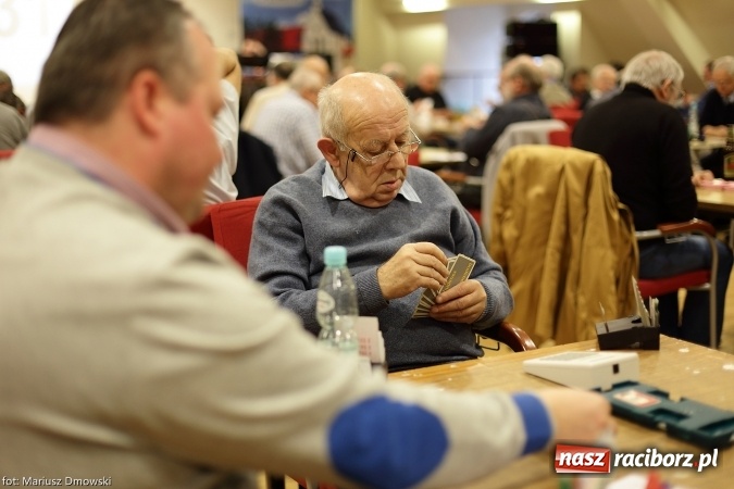 Zdjęcie w galerii na portalu naszraciborz.pl: Turniej Brydża Sportowego Pamięci Emila Olbrota na zamku za nami  wiadomości z regionu