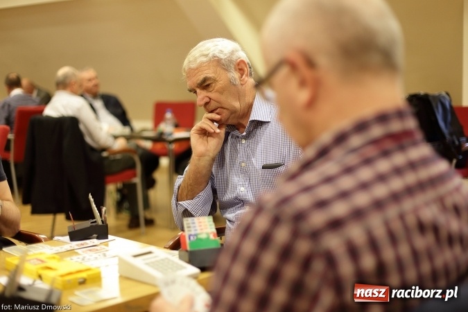 Zdjęcie w galerii na portalu naszraciborz.pl: Turniej Brydża Sportowego Pamięci Emila Olbrota na zamku za nami  wiadomości z regionu