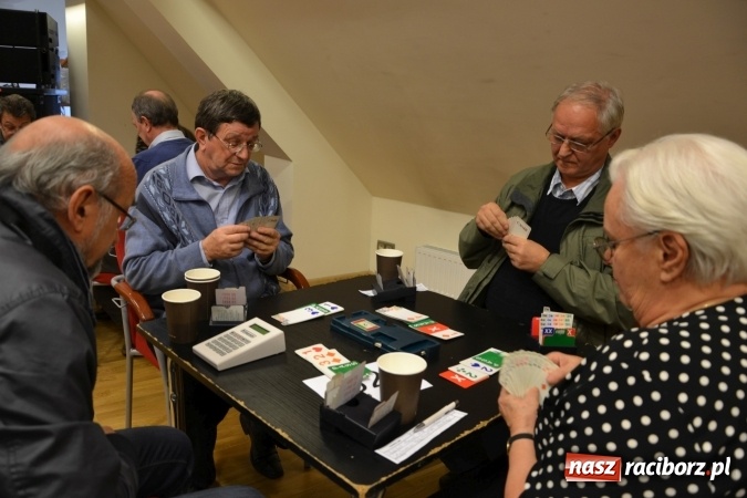 Zdjęcie w galerii na portalu naszraciborz.pl: Turniej Brydża Sportowego Pamięci Emila Olbrota na zamku za nami  wiadomości z regionu