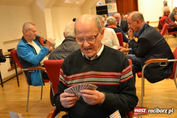 Zdjęcie w galerii na portalu naszraciborz.pl: Turniej Brydża Sportowego Pamięci Emila Olbrota na zamku za nami  wiadomości z regionu