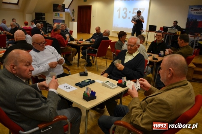 Zdjęcie w galerii na portalu naszraciborz.pl: Turniej Brydża Sportowego Pamięci Emila Olbrota na zamku za nami  wiadomości z regionu