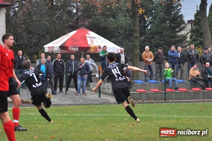 Zdjęcie w galerii na portalu naszraciborz.pl: Buk Rudy liderem A klasy po skromnej wygranej w Tworkowie wiadomości z regionu