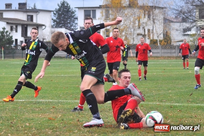 Zdjęcie w galerii na portalu naszraciborz.pl: Buk Rudy liderem A klasy po skromnej wygranej w Tworkowie wiadomości z regionu