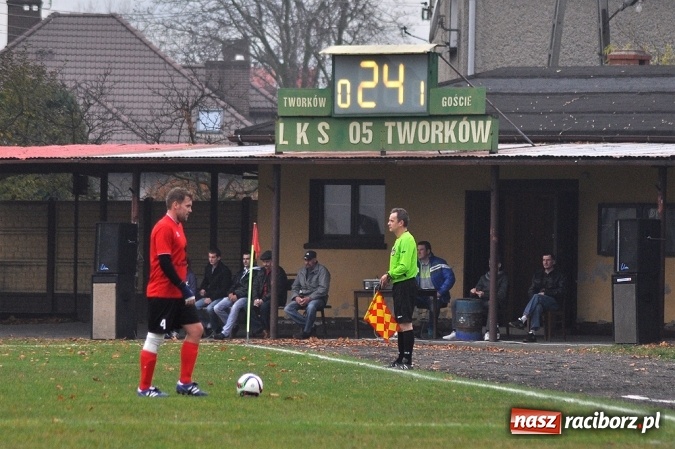 Zdjęcie w galerii na portalu naszraciborz.pl: Buk Rudy liderem A klasy po skromnej wygranej w Tworkowie wiadomości z regionu