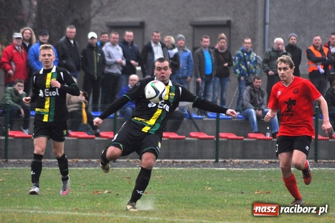 Zdjęcie w galerii na portalu naszraciborz.pl: Buk Rudy liderem A klasy po skromnej wygranej w Tworkowie wiadomości z regionu