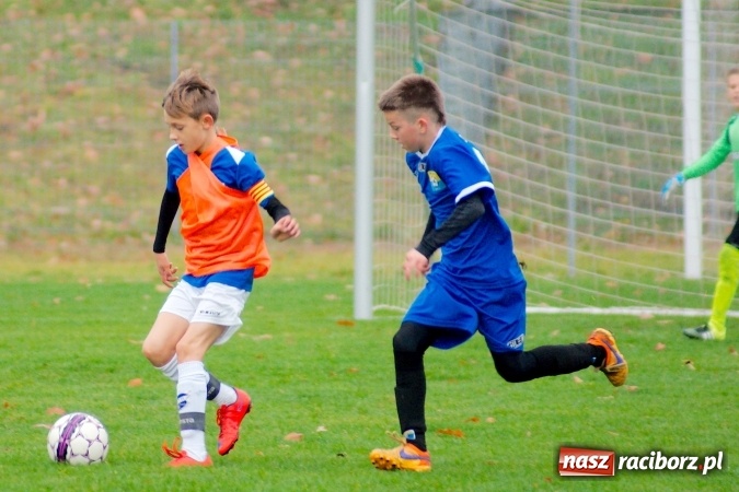 Zdjęcie w galerii na portalu naszraciborz.pl: Unia lepsza od MKS Żory. Mistrzostwo i awans dla raciborzan! wiadomości z regionu