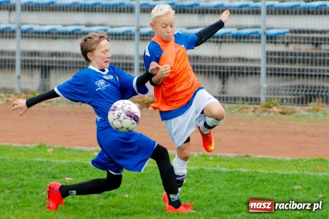 Zdjęcie w galerii na portalu naszraciborz.pl: Unia lepsza od MKS Żory. Mistrzostwo i awans dla raciborzan! wiadomości z regionu