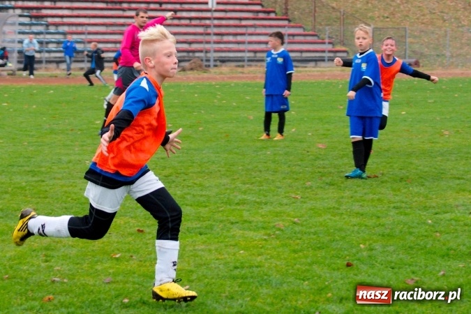 Zdjęcie w galerii na portalu naszraciborz.pl: Unia lepsza od MKS Żory. Mistrzostwo i awans dla raciborzan! wiadomości z regionu