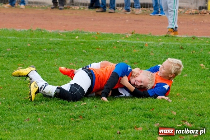Zdjęcie w galerii na portalu naszraciborz.pl: Unia lepsza od MKS Żory. Mistrzostwo i awans dla raciborzan! wiadomości z regionu