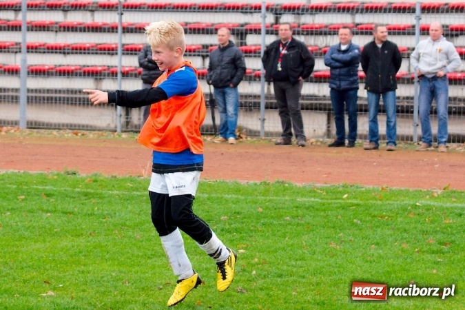 Zdjęcie w galerii na portalu naszraciborz.pl: Unia lepsza od MKS Żory. Mistrzostwo i awans dla raciborzan! wiadomości z regionu