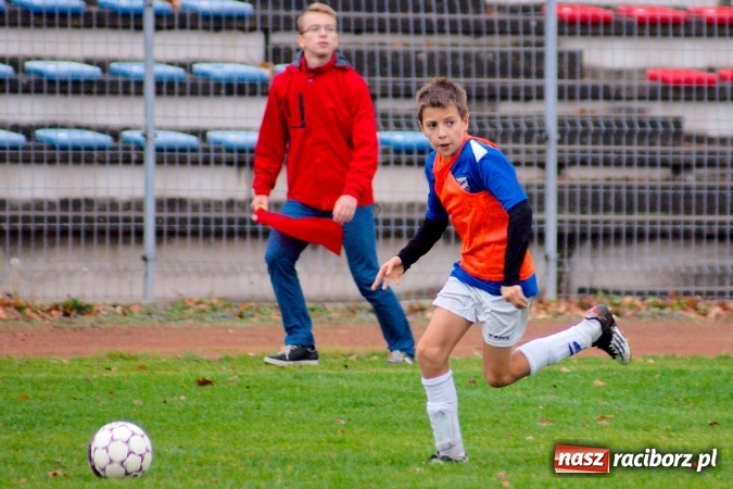 Zdjęcie w galerii na portalu naszraciborz.pl: Unia lepsza od MKS Żory. Mistrzostwo i awans dla raciborzan! wiadomości z regionu