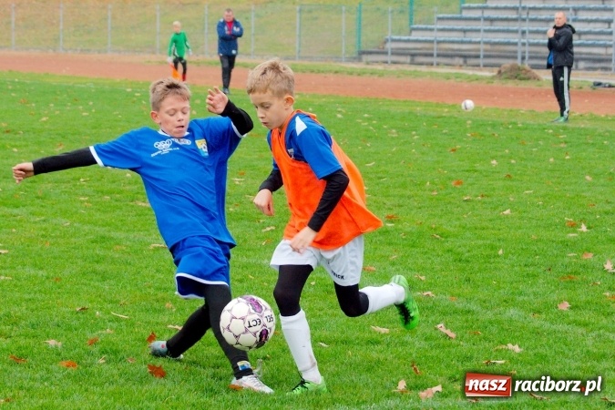 Zdjęcie w galerii na portalu naszraciborz.pl: Unia lepsza od MKS Żory. Mistrzostwo i awans dla raciborzan! wiadomości z regionu