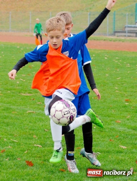 Zdjęcie w galerii na portalu naszraciborz.pl: Unia lepsza od MKS Żory. Mistrzostwo i awans dla raciborzan! wiadomości z regionu