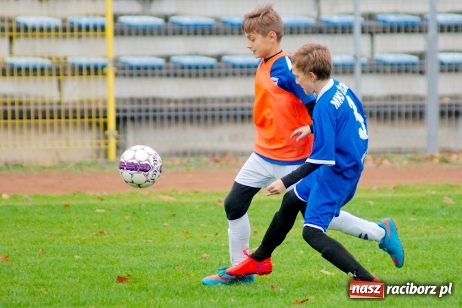 Zdjęcie w galerii na portalu naszraciborz.pl: Unia lepsza od MKS Żory. Mistrzostwo i awans dla raciborzan! wiadomości z regionu