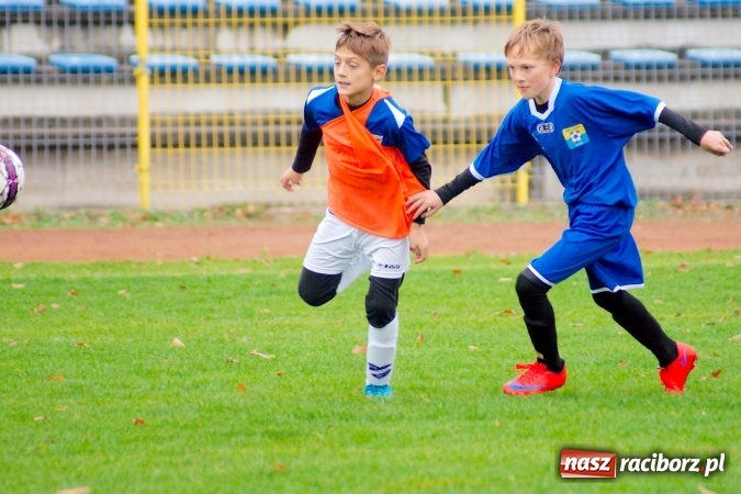 Zdjęcie w galerii na portalu naszraciborz.pl: Unia lepsza od MKS Żory. Mistrzostwo i awans dla raciborzan! wiadomości z regionu