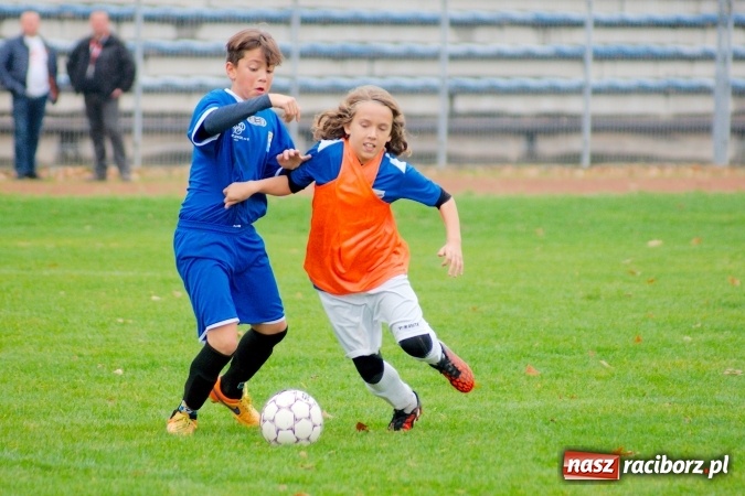 Zdjęcie w galerii na portalu naszraciborz.pl: Unia lepsza od MKS Żory. Mistrzostwo i awans dla raciborzan! wiadomości z regionu