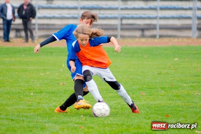 Zdjęcie w galerii na portalu naszraciborz.pl: Unia lepsza od MKS Żory. Mistrzostwo i awans dla raciborzan! wiadomości z regionu