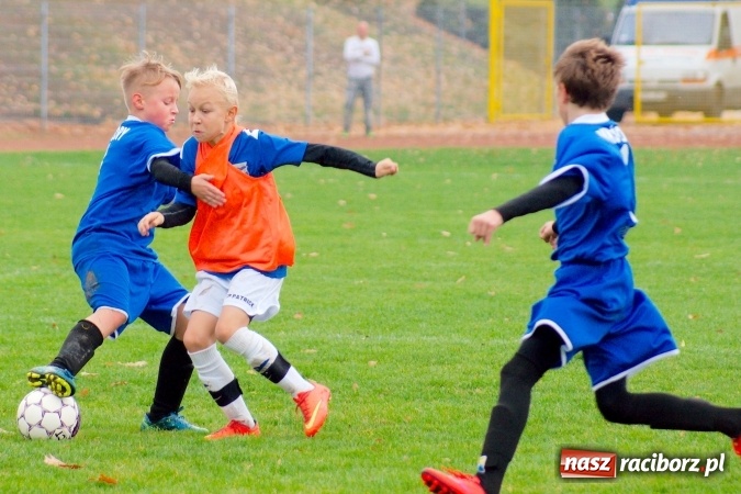 Zdjęcie w galerii na portalu naszraciborz.pl: Unia lepsza od MKS Żory. Mistrzostwo i awans dla raciborzan! wiadomości z regionu