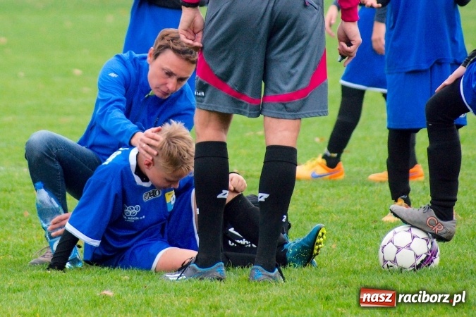 Zdjęcie w galerii na portalu naszraciborz.pl: Unia lepsza od MKS Żory. Mistrzostwo i awans dla raciborzan! wiadomości z regionu