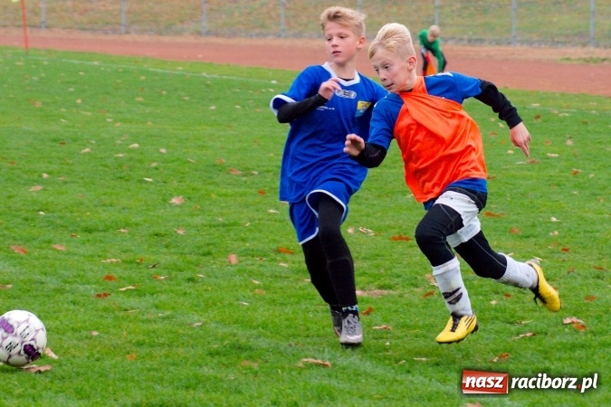 Zdjęcie w galerii na portalu naszraciborz.pl: Unia lepsza od MKS Żory. Mistrzostwo i awans dla raciborzan! wiadomości z regionu