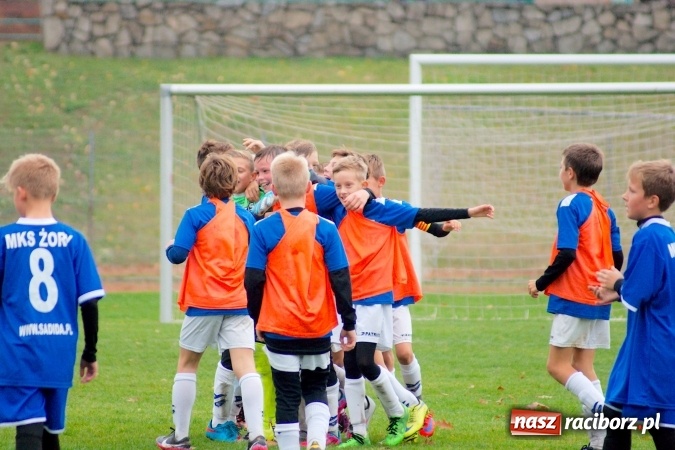 Zdjęcie w galerii na portalu naszraciborz.pl: Unia lepsza od MKS Żory. Mistrzostwo i awans dla raciborzan! wiadomości z regionu
