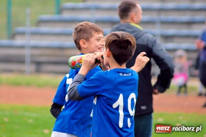 Zdjęcie w galerii na portalu naszraciborz.pl: Unia lepsza od MKS Żory. Mistrzostwo i awans dla raciborzan! wiadomości z regionu
