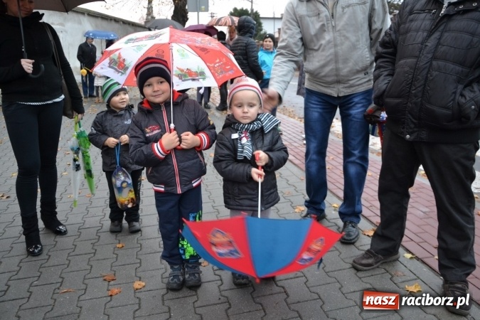Zdjęcie w galerii na portalu naszraciborz.pl: Bieńkowice: św. Marcin z wielkim hukiem wiadomości z regionu