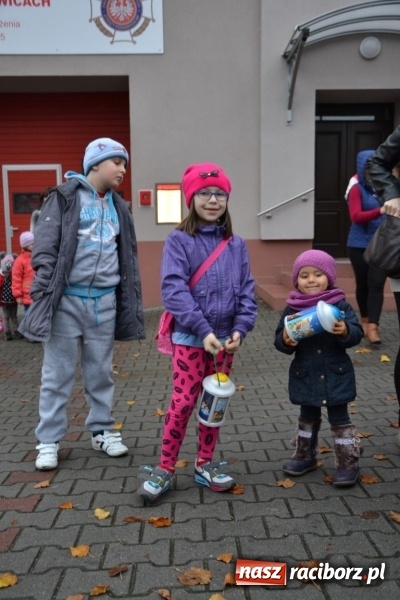 Zdjęcie w galerii na portalu naszraciborz.pl: Bieńkowice: św. Marcin z wielkim hukiem wiadomości z regionu