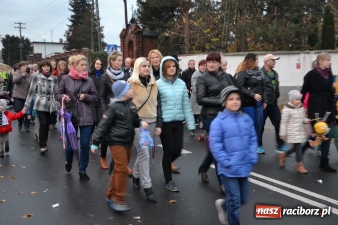 Zdjęcie w galerii na portalu naszraciborz.pl: Bieńkowice: św. Marcin z wielkim hukiem wiadomości z regionu