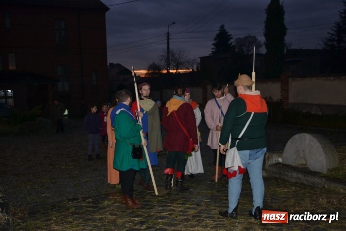 Zdjęcie w galerii na portalu naszraciborz.pl: Bieńkowice: św. Marcin z wielkim hukiem wiadomości z regionu