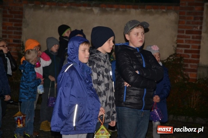 Zdjęcie w galerii na portalu naszraciborz.pl: Bieńkowice: św. Marcin z wielkim hukiem wiadomości z regionu