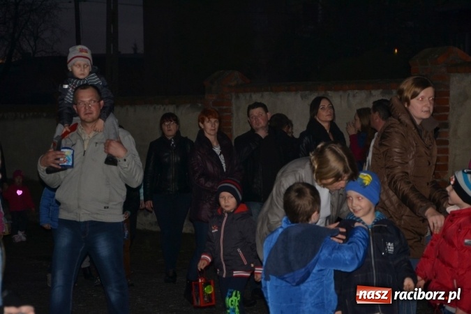 Zdjęcie w galerii na portalu naszraciborz.pl: Bieńkowice: św. Marcin z wielkim hukiem wiadomości z regionu