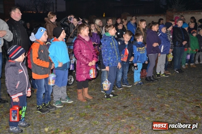 Zdjęcie w galerii na portalu naszraciborz.pl: Bieńkowice: św. Marcin z wielkim hukiem wiadomości z regionu