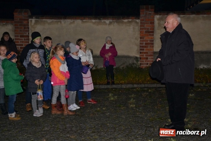 Zdjęcie w galerii na portalu naszraciborz.pl: Bieńkowice: św. Marcin z wielkim hukiem wiadomości z regionu