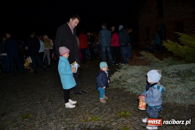 Zdjęcie w galerii na portalu naszraciborz.pl: Bieńkowice: św. Marcin z wielkim hukiem wiadomości z regionu