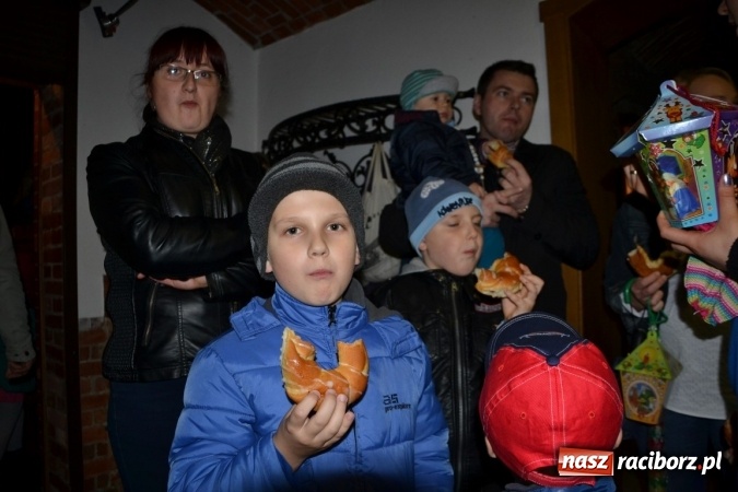 Zdjęcie w galerii na portalu naszraciborz.pl: Bieńkowice: św. Marcin z wielkim hukiem wiadomości z regionu