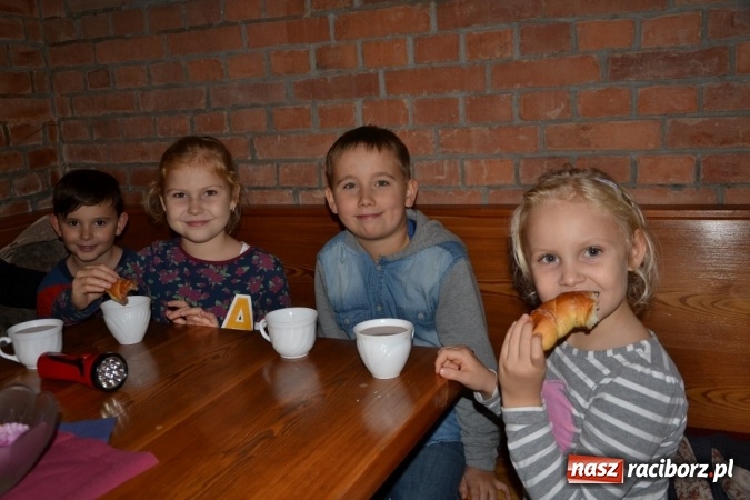 Zdjęcie w galerii na portalu naszraciborz.pl: Bieńkowice: św. Marcin z wielkim hukiem wiadomości z regionu