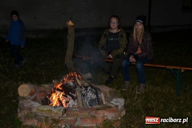 Zdjęcie w galerii na portalu naszraciborz.pl: Bieńkowice: św. Marcin z wielkim hukiem wiadomości z regionu