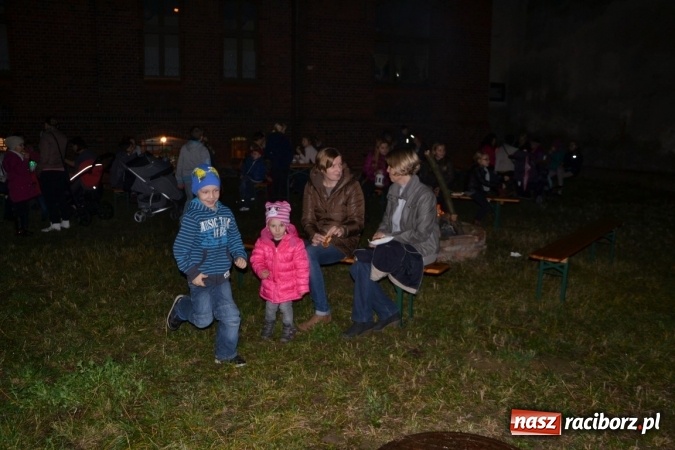 Zdjęcie w galerii na portalu naszraciborz.pl: Bieńkowice: św. Marcin z wielkim hukiem wiadomości z regionu