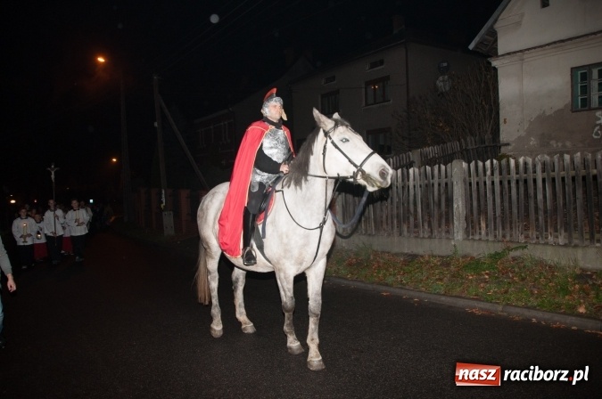 Zdjęcie w galerii na portalu naszraciborz.pl: Święty Marcin w Markowicach – nabożeństwo, procesja, przedstawienie i… rogale! wiadomości z regionu