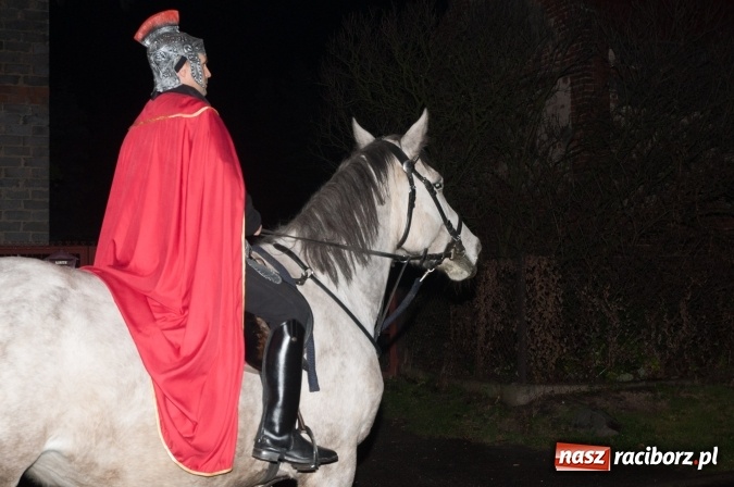 Zdjęcie w galerii na portalu naszraciborz.pl: Święty Marcin w Markowicach – nabożeństwo, procesja, przedstawienie i… rogale! wiadomości z regionu