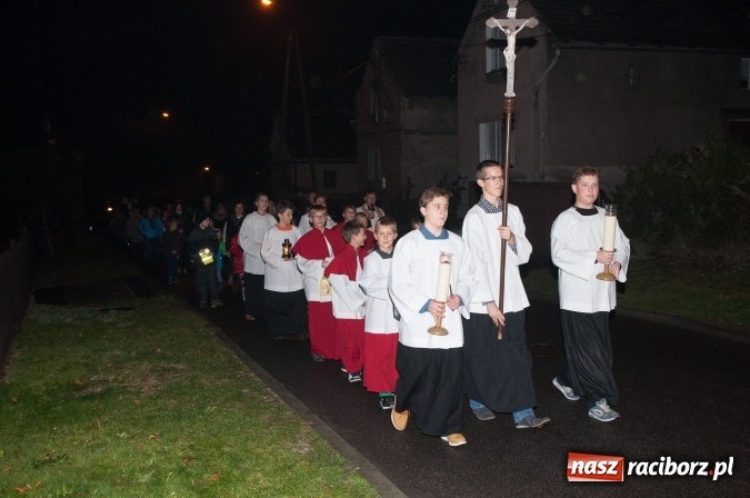 Zdjęcie w galerii na portalu naszraciborz.pl: Święty Marcin w Markowicach – nabożeństwo, procesja, przedstawienie i… rogale! wiadomości z regionu