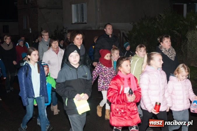 Zdjęcie w galerii na portalu naszraciborz.pl: Święty Marcin w Markowicach – nabożeństwo, procesja, przedstawienie i… rogale! wiadomości z regionu