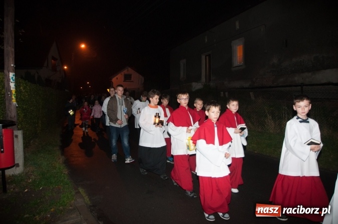 Zdjęcie w galerii na portalu naszraciborz.pl: Święty Marcin w Markowicach – nabożeństwo, procesja, przedstawienie i… rogale! wiadomości z regionu