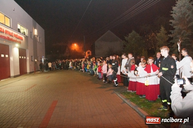 Zdjęcie w galerii na portalu naszraciborz.pl: Święty Marcin w Markowicach – nabożeństwo, procesja, przedstawienie i… rogale! wiadomości z regionu