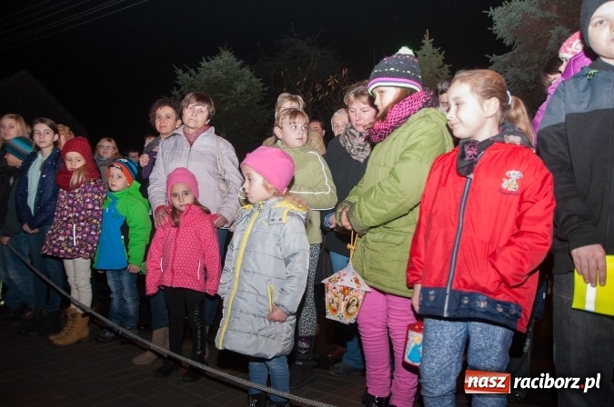 Zdjęcie w galerii na portalu naszraciborz.pl: Święty Marcin w Markowicach – nabożeństwo, procesja, przedstawienie i… rogale! wiadomości z regionu