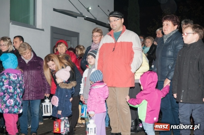 Zdjęcie w galerii na portalu naszraciborz.pl: Święty Marcin w Markowicach – nabożeństwo, procesja, przedstawienie i… rogale! wiadomości z regionu