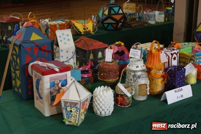 Zdjęcie w galerii na portalu naszraciborz.pl: Najpiękniejsze światełka św. Marcina - krzanowicki konkurs rozstrzygnięty wiadomości z regionu