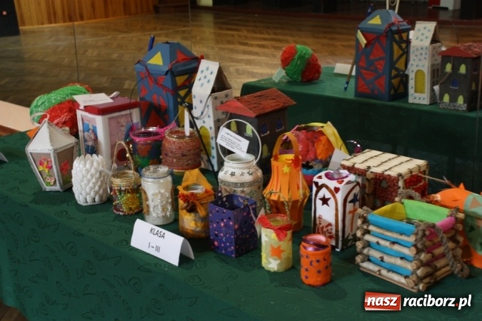 Zdjęcie w galerii na portalu naszraciborz.pl: Najpiękniejsze światełka św. Marcina - krzanowicki konkurs rozstrzygnięty wiadomości z regionu